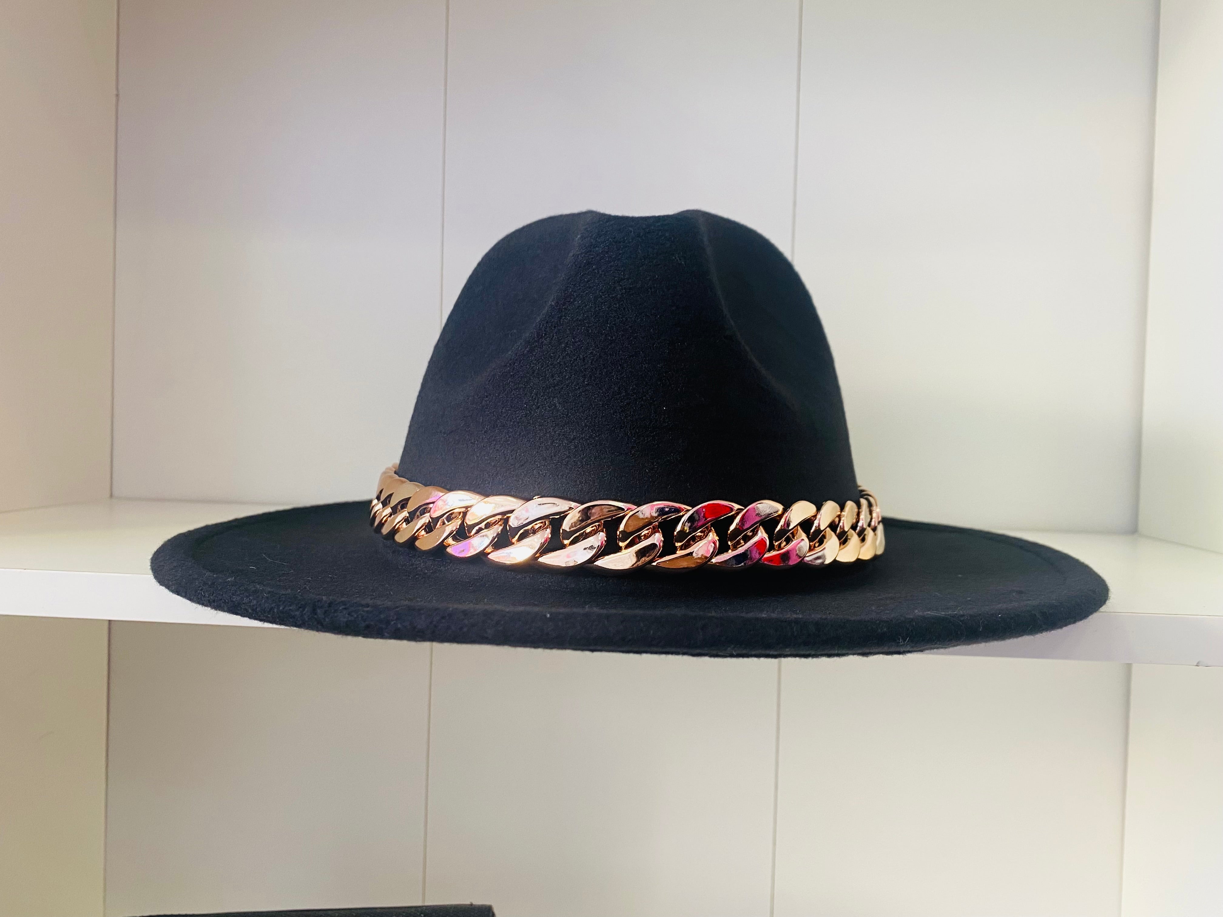 Sombrero Chain